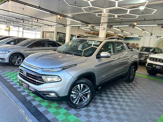 FIAT TORO 2.0 16V TURBO DIESEL FREEDOM 4WD AT9